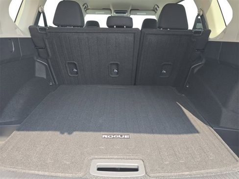 New 2026 Nissan Rogue SV image 23