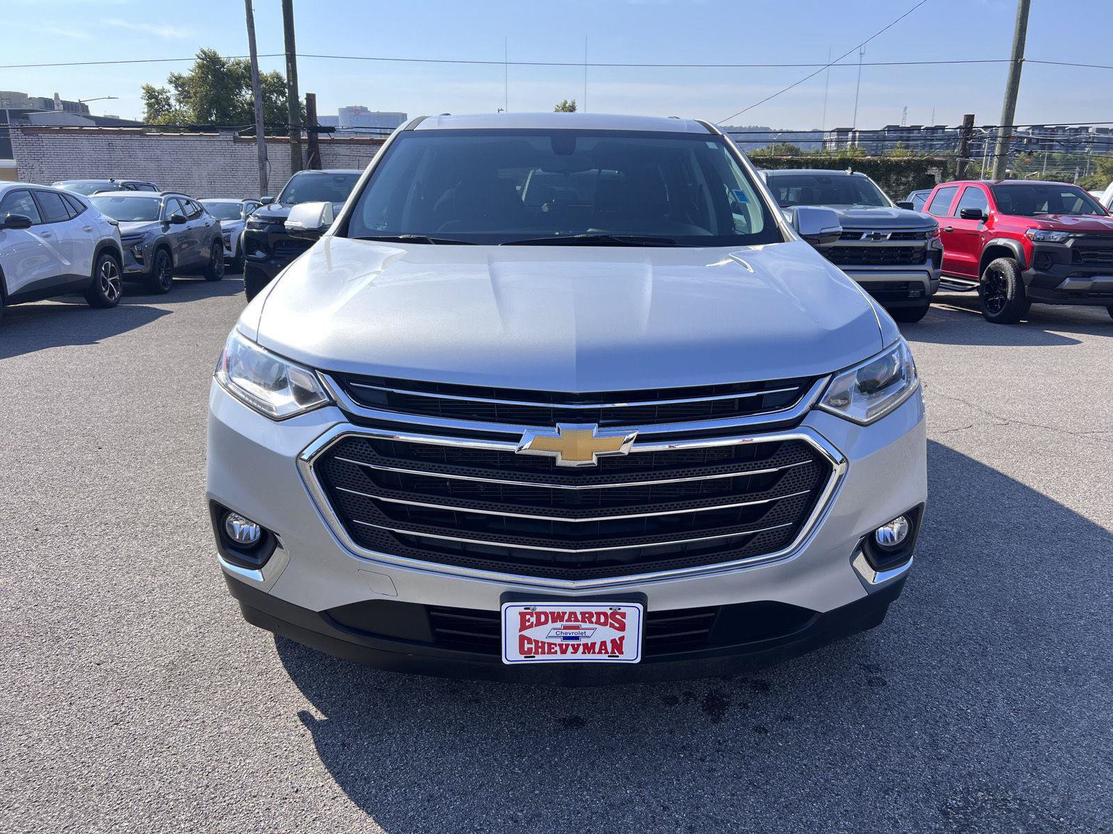 Used 2020 Chevrolet Traverse LT FWD image 29