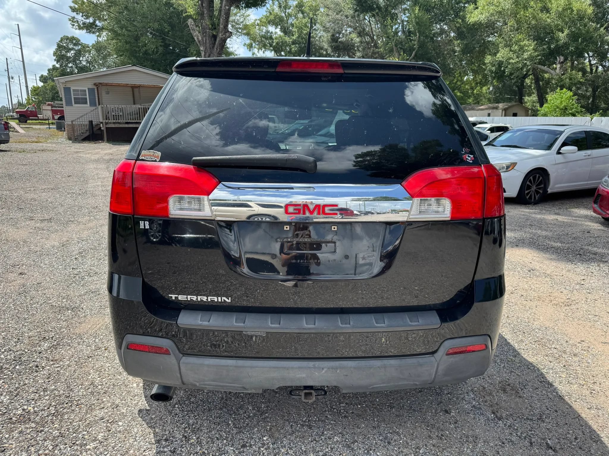 Used 2011 GMC Terrain SLE FWD image 4