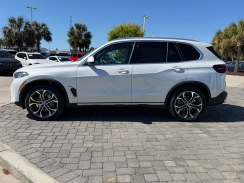 New 2026 BMW X5 xDrive40i w/ Climate Comfort Package AWD/4WD image 12