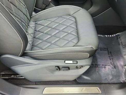 Used 2026 Volkswagen Atlas SEL Premium R-Line image 22