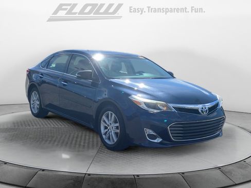 Used 2014 Toyota Avalon XLE image 1
