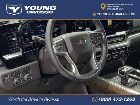 Used 2024 Chevrolet Silverado 1500 LT Trail Boss w/ Convenience Package II AWD/4WD image 10