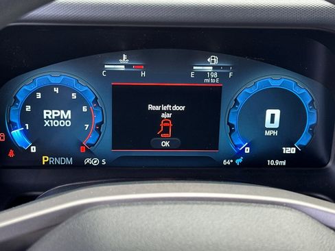 New 2025 Ford Bronco Base image 32