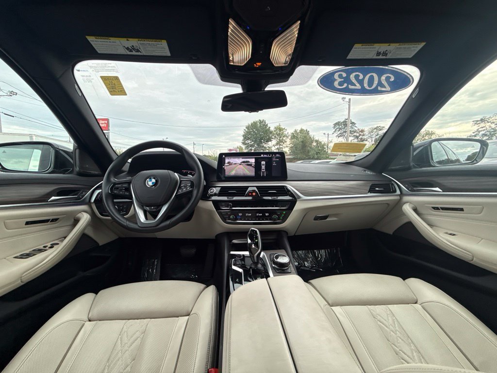 Used 2023 BMW 540i xDrive w/ Executive Package AWD/4WD image 22