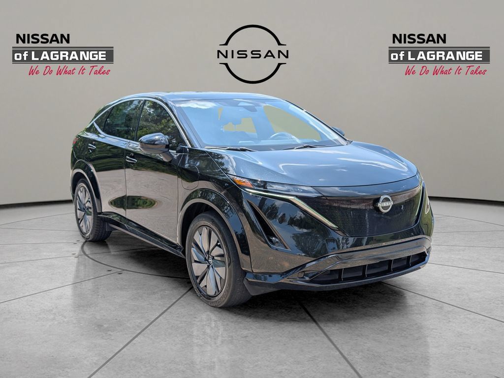 Certified 2023 Nissan Ariya FWD image 2