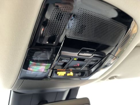 Used 2023 Lexus RX 350 350 Premium image 39