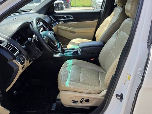 Used 2016 Ford Explorer Limited AWD/4WD image 9