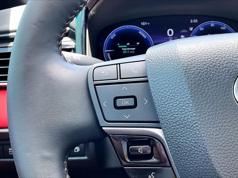 Used 2025 Toyota Camry XSE w/ Premium Package FWD image 23