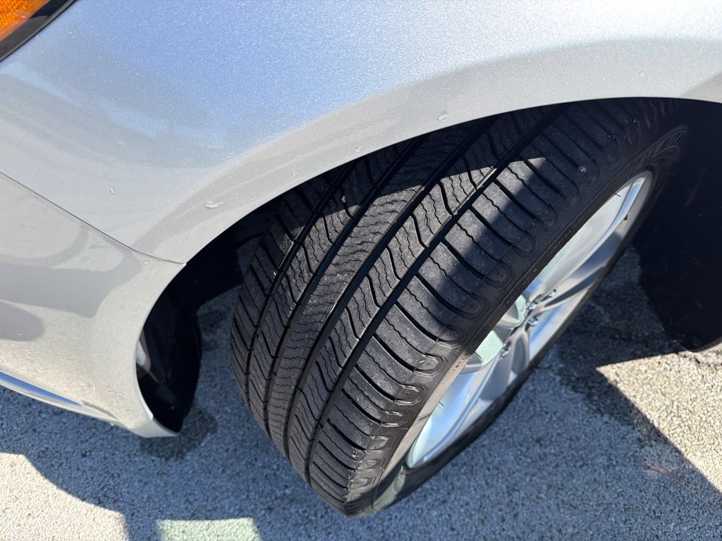 Used 2018 Ford Fusion SE FWD image 22