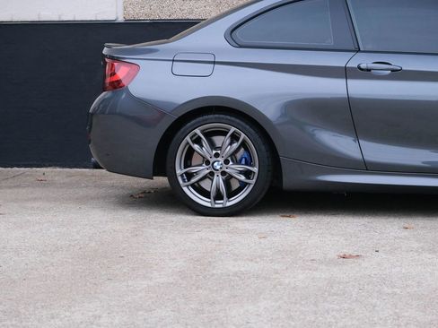 Used 2015 BMW M235i Coupe image 12