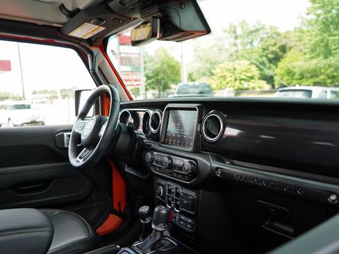 Used 2023 Jeep Wrangler Unlimited Rubicon 392 w/ Dual Top Group AWD/4WD image 14