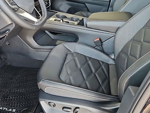 New 2026 Volkswagen Atlas Cross Sport SE AWD/4WD image 27