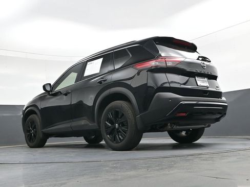 Used 2023 Nissan Rogue SV w/ SV Premium B Package FWD image 41