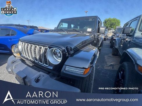 Used 2025 Jeep Wrangler Unlimited Sahara w/ Safety Group AWD/4WD image 1