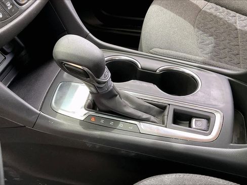 Certified 2023 Chevrolet Equinox LT FWD image 16