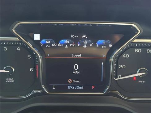 Used 2021 GMC Yukon Denali w/ LPO, Illumination Package image 9