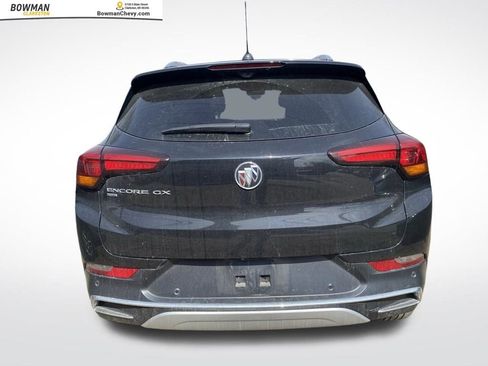 Used 2022 Buick Encore GX Essence w/ Advanced Technology Package image 4