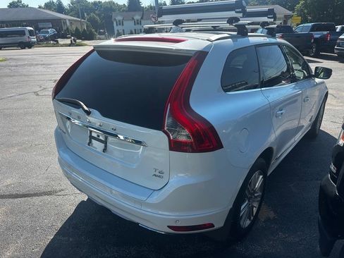 Used 2016 Volvo XC60 T6 Platinum w/ Climate Package AWD/4WD image 5