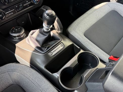 Used 2023 Ford Bronco Big Bend AWD/4WD image 15