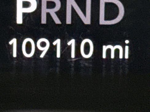 Used 2021 Jeep Wrangler Unlimited Sahara image 32