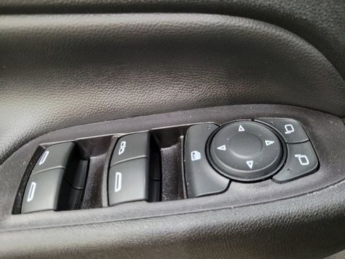 Used 2019 Chevrolet Equinox LT AWD/4WD image 27