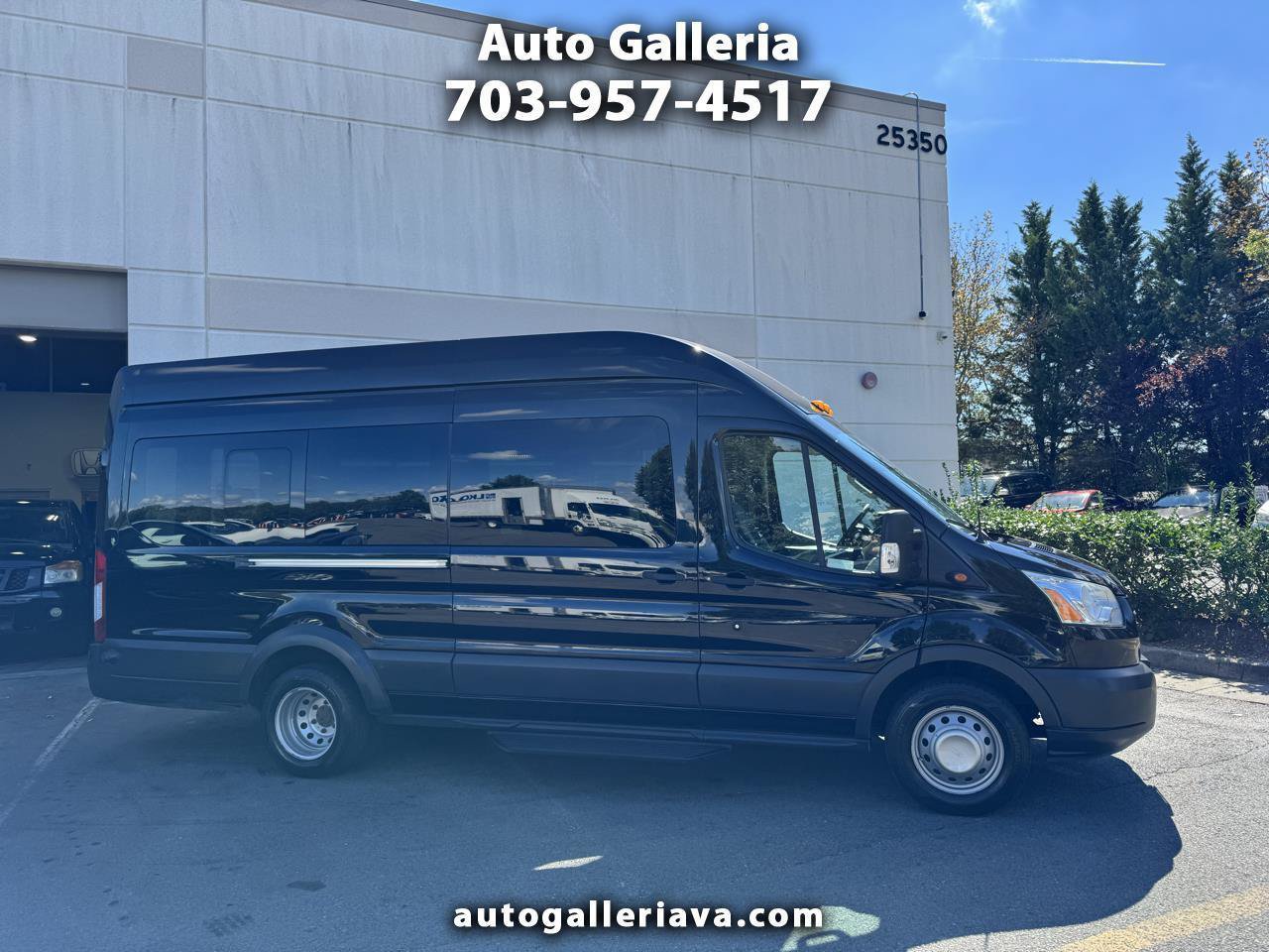 Used 2016 Ford Transit 350 XLT RWD image 1