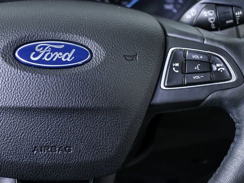 Used 2018 Ford Focus Titanium image 11