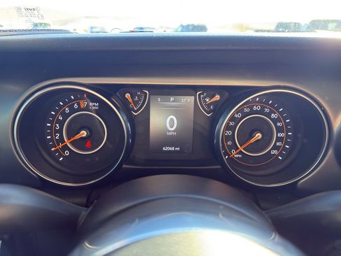 Used 2020 Jeep Gladiator Sport w/ Quick Order Package 24S image 20