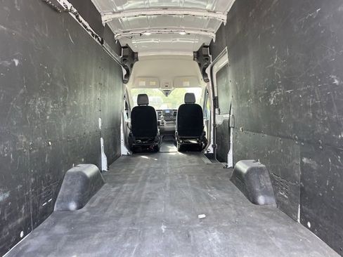 Used 2023 Ford Transit 250 148 High Roof Extended w/ Load Area Protection Package image 2
