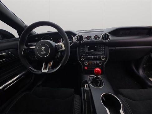 Used 2016 Ford Mustang Shelby GT350 image 17