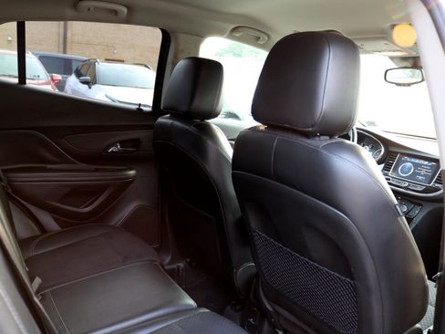 Used 2019 Buick Encore Preferred w/ Safety Package image 40