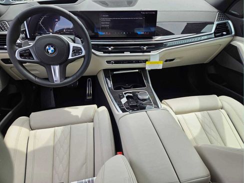 New 2026 BMW X5 sDrive40i w/ M Sport Package RWD image 11