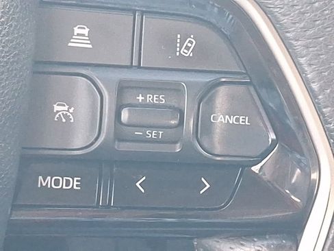 Used 2022 Toyota Tundra Limited image 48