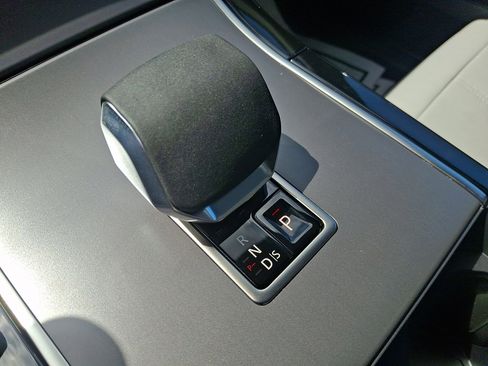New 2026 Land Rover Range Rover Velar S AWD/4WD image 13