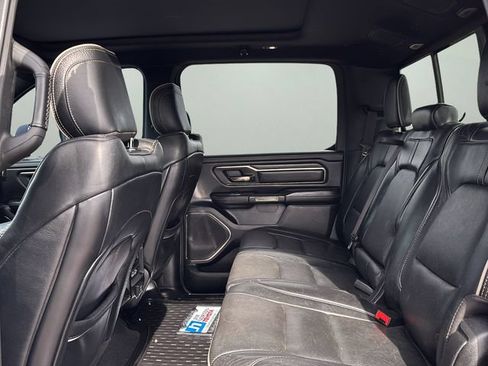 Used 2019 RAM 1500 Limited w/ Advanced Safety Group AWD/4WD image 17
