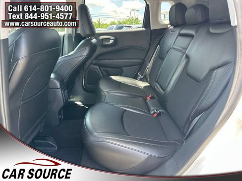 Used 2020 Jeep Compass Latitude FWD image 12