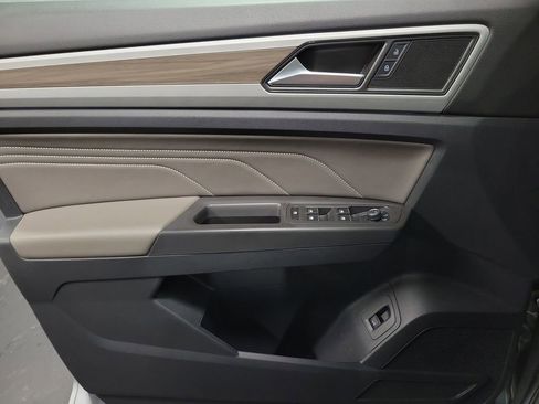 Used 2022 Volkswagen Atlas SEL image 24