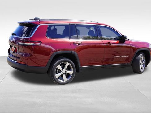 Certified 2022 Jeep Grand Cherokee L Limited AWD/4WD image 4