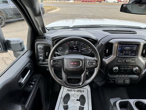 Used 2021 GMC Sierra 2500 4x4 Crew Cab w/ Convenience Package image 17