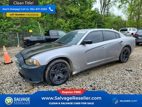 Used 2014 Dodge Charger SE RWD image 1