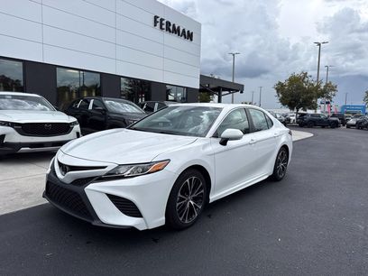 Used 2018 Toyota Camry SE w/ Convenience Package