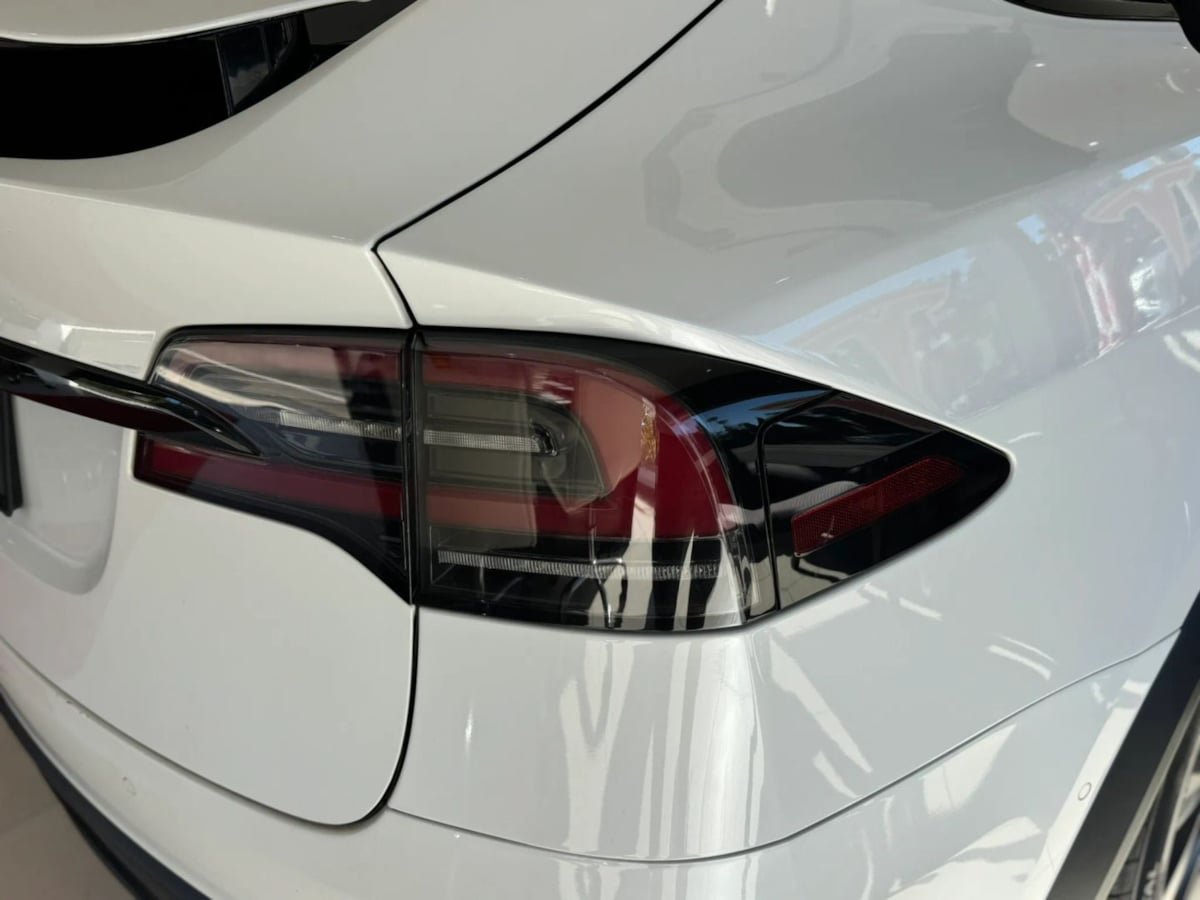 Used 2022 Tesla Model X AWD/4WD image 60
