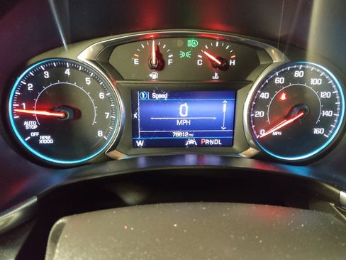 Used 2020 Chevrolet Equinox LT image 23