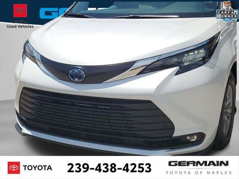 Certified 2025 Toyota Sienna XLE FWD image 13