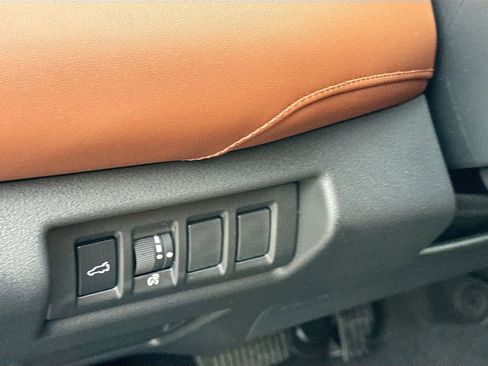 New 2026 Subaru Outback Touring XT AWD/4WD image 10