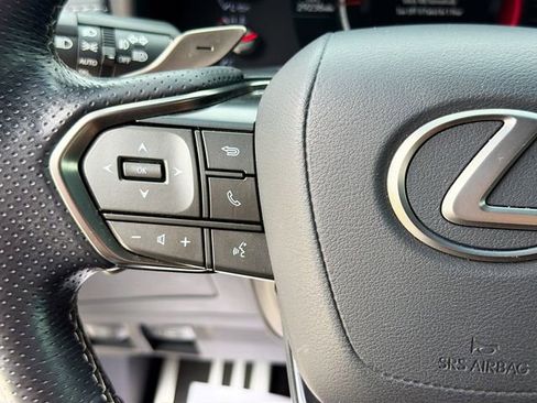 Used 2023 Lexus LX 600 F Sport w/ Accessory Package (A2) AWD/4WD image 39