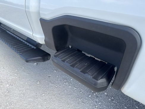 Used 2024 Ford F250 Lariat w/ Lariat Ultimate Package image 14