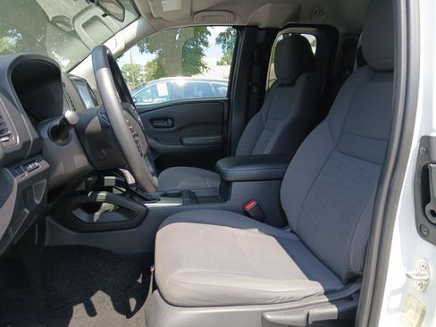 Used 2022 Nissan Frontier S RWD image 15
