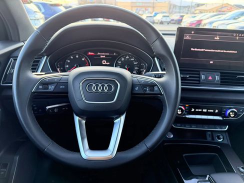 Used 2024 Audi Q5 2.0T Premium w/ Convenience Package image 13